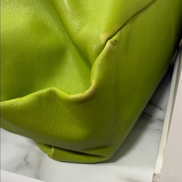 Vince Camuto Maryn Shoulder Tote Bag in the vibrant "Apple Buzz" green color - Picture 10 of 15